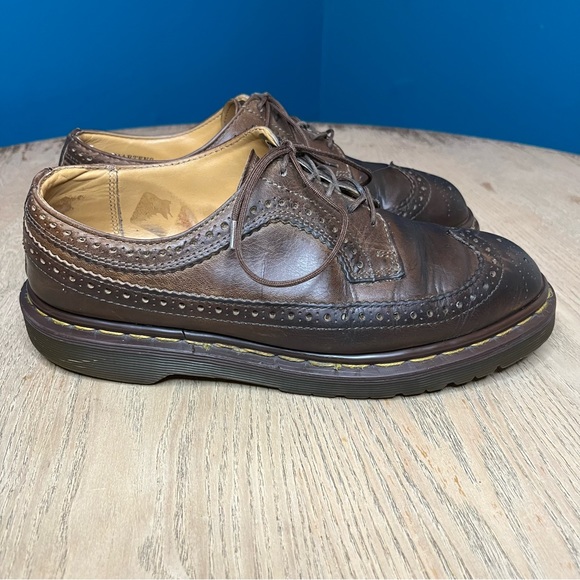 Vintage Dr. Martens 3989 Brogues Wingtip Shoes Brown Made In England M8 / W9 - Picture 2 of 14